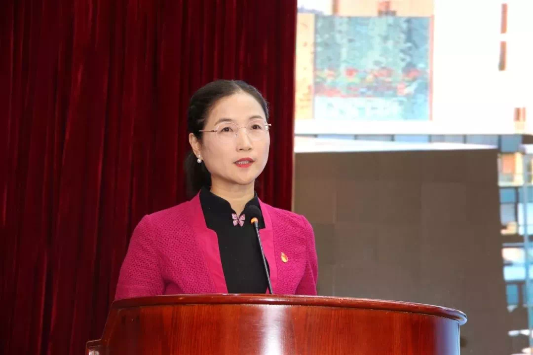 演員紀玲的表演藝術學習指南，從初學者到進階者的全方位指南